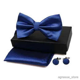 Manschettlänkar Bow Tie Män 3st Set Bowtie Pocket Square Cufflinks Shirts Suit for Wedding Business Man Neck Tie Handkakor Bow Knot Cufflink R231205