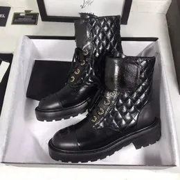 Bottines de créateurs de luxe pour femmes, demi-bottes en cuir de veau noir, chaussures plates à lacets, fermeture éclair réglable, bottines de moto