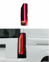 Toyota Hiace Taillight 2019-2022의 LED 동적 회전 신호 테일 라이트 후면 러닝 브레이크 리버스 카 램프