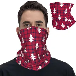 Halsdukar Woodland Christmas Tree Farmhouse Style Merch Bandana Neck Gaiter Classic Red Checkered Plaid Balaclava Wrap Scarf For Men Women