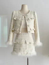 Tvådelad klänning Autumn Winter French Vintage 2 Pieces Set Tweed Jacket Short Coat Feather Splicing Blazerhigh midje Mini kjoldräkt 231205
