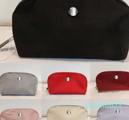 Multifunctionele opslag make-up tas Draagbare shell-vorm Reiscilinder Handwastas Vijf kleuren opvouwbare cosmetica