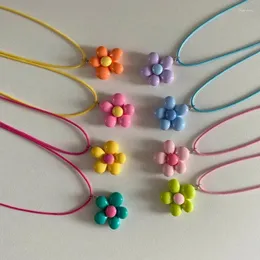 Catene Collana di fiori 3D Ciondolo colorato Gioielli al collo alla moda Corda leggera Comoda per tutti i giorni