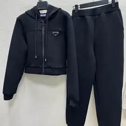 Kvinnors tvådelar Set Pants Casual Suit Designer Set Jacketrock för kvinnor långärmare jacka cool tjej streetwear jacka set