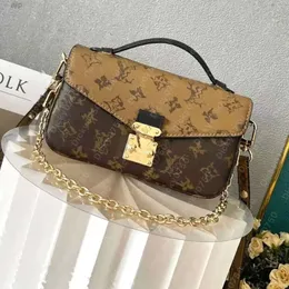 Metis East West Designer Handbags Women Luxury Sling Counter Counter Facs Handbag Crossbody Bags Clutch Chain Based Satchenger Bag Sacoche Dicky0750 PRPU SAC A MAIN