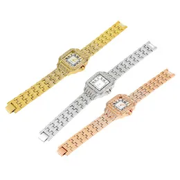 Womens fashion rhinestones light luxury trend diamond-inlaid steel belt small square watch