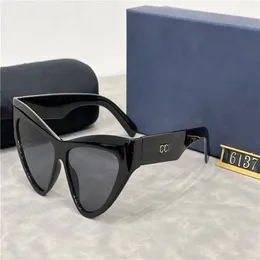 Designerskie okulary przeciwsłoneczne dla mężczyzn Kobiety Okulary przeciwsłoneczne Fashion Klasyczne okulary przeciwsłoneczne Luksusowe spolaryzowane pilotażowe okulary słoneczne Uv400 okulary PC Polaroid obiektyw 6137