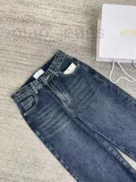 Kvinnors jeansdesigner 2023 Autumn New High midja breda ben Jeans Kvinnors smala utgåva Tall Straight Leg Pants Floor Slam Pants E9M4