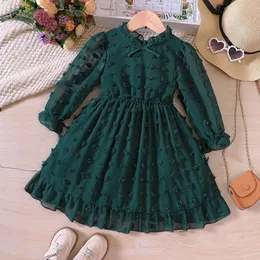 소녀의 드레스 2023 Winter New Girl 's Dress Long Sleeved O-Neck Pleated Mesh Bow Green Cute Designer Girl 공주 드레스 멍청이 18m-7t 2312306