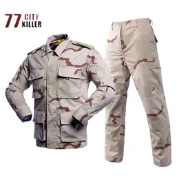 Mens Tracksuits Spring and Autumn Multi Pocket 2piece suit Outdoor Special Forces Training Combat Jacket Mountaineering Hunting Set 231206