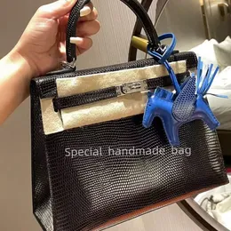 Helt handgjorda Tote Designer Skew Bag Classic Luxury Clamshell Bag 25cm Dimensions Importerad ödla hudbiva Tråd Syn Guld/silver hårdvara kan anpassas