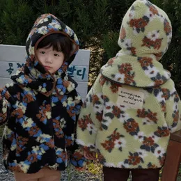 Caps Hüte Herbst Winter Junge Mädchen Kinder Plus Samt Ohrenschützer Winddicht Warme Schal Kappe Baby Mode Fleece Verdicken Blumen Druck wickeln Hut 231207