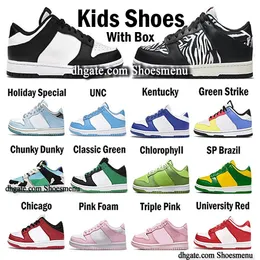 أحذية رياضية للأطفال منخفضة SB أسود أبيض باندا أحذية ثلاثية الرغوة الوردية كنتاكي UNC Blue Chicago Red Classic Green Gray Frog Boy Girl Toddlers Trainers Kids Baby Footwear.