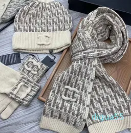 Designer-Schal-Mützen-Set für Damen und Herren, klassische Wintermützen, Schals, Handschuhe, 3-teiliges Set, Strickmütze, Kaschmir, Buchstabenstickerei, Mützen, Schals