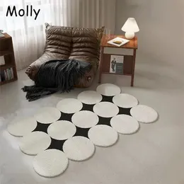 Carpets High Quality Thick Fluffy Flocking Carpet for Living Room Ins Style White Black Circle Plush Bedside Rug Non Slip Bath Door Mats 231207