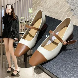 드레스 신발 Mary Jane Pumps Women 2023 Spring Luxury PU Genuine Leather Block Heel Handmade 품질 편안한 통기성 로리타