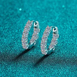 18K Białe złoto S925 Srebrny Huggie Earring Kamień Diamentowa biżuteria ślubna dla kobiet 1.8 Kolczyki z obręczami Morsanite