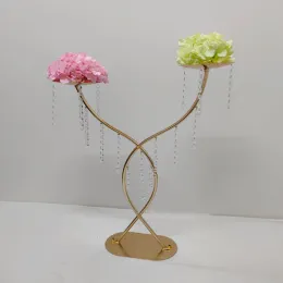 10 PCS VASES GOLD FLOWER STANDS METAL ROAD LEAD 27インチウェディングテーブルセンターピースフラワーズラックイベントパーティーホームデコレーション