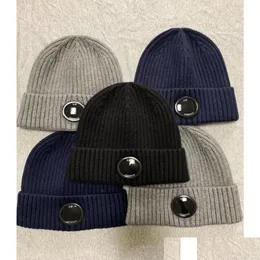 Utomhushattar Nytt CP -företag 1glasses modeglasögon Beanies Men Autumn Thick Sticked Skl Caps Sport Women Unie Drop Del Delivery Out Dh8yd