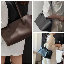 TH nuova borsa sottobraccio femminile in pelle di nicchia minimalista vento all-in-one Borsa tote in pelle di vacchetta di grande capacità