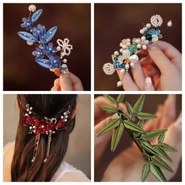 Kopfbedeckung Haarschmuck Chinesische alte Hanfu Rose Bambus „U“ Schmetterling Haarschmuck Haarnadel Hochsteckfrisur Werkzeuge Quastenstäbchen 231207