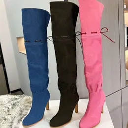 Mulheres Designer Bota Longa Meia De Malha Sobre O Joelho Alto Botas De Salto Esticado Coxa-Alta Dedo Do Pé Apontado Botas De Tornozelo Para Mulheres De Couro De Luxo Cinto De Fundo De Impressão