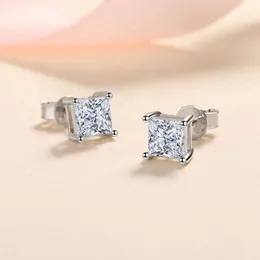 Orecchini di gioielleria raffinata Argento 2ct 4ct Placcato in oro bianco 18k Sterling 925 Vvs d Colore Quadrato Moissanite Stud