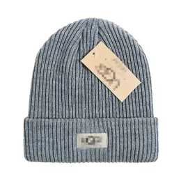 Nuevo diseñador de lujo gorro unisex otoño invierno gorros de punto sombrero para hombres y mujeres sombreros deportes clásicos gorras de calavera damas casual gorra cálida al aire libre UG12