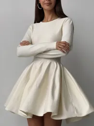 Grundläggande avslappnade klänningar Hirsionsan Elegant långärmad miniklänningströja Kvinnor Winter O Neck Tight Sexig chic veckad kjol Kvinnlig Knit Jumper 231207