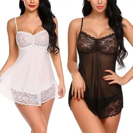 Lingerie di pizzo Sling Sheer Tulle Camicia da notte Camicia da notte sexy Hollow Pamas Abito erotico da donna con perizoma