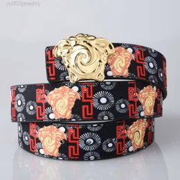 Versages Mens Belts Luxury High End For Men Designer Vercace Belt (1 owłosienie) Pasek Pasowy Piękno Kolor Belt Letni Medusa