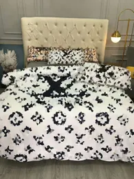 Conjunto de roupa de cama de designer com cor clássica grande letra logotipo impresso capas de edredão fronhas 4 peças conjunto decoração de quarto de algodão puro 1,5 m 1,8 m cama