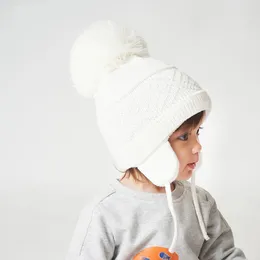 Berretti Cappelli invernali per bambini Cappello grande pompon Cartoon Cotton Knit Baby Beanie Cappelli per ragazzi e ragazze con fodera in pile Bomber per bambini 231207