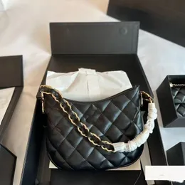 2023 Fragrant new armpit fashion leather bag Diamond chain shoulder bag small purse purse