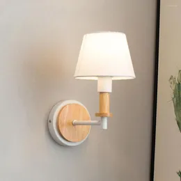 Lâmpada de parede Nordic Ferro Lâmpadas De Madeira Única Cabeça Quarto Luzes de Cabeceira Decorativa Sconce Sala de estar Pano de Fundo Decoração de Casa