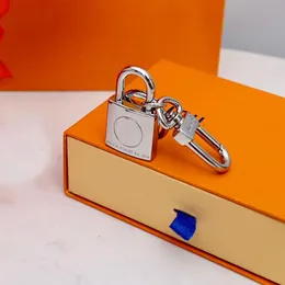 높은 Qualtiy Aolly Keyring Holder 브랜드 키 체인 디자이너 남성 여성 자동차 가방 박스 CO7A279B