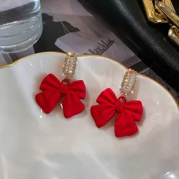 Charm Stylish Crystal Bow Knot Dangle örhängen för kvinnor Lucky Red Color Heart Zircon Earring Girls Christmas Year Jewelry 231208