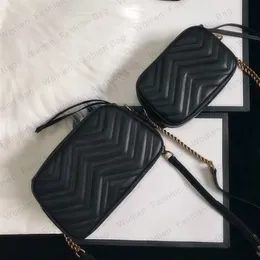 Högkvalitativ lyxig handväskor mode axelväska kedja cross body purse wave purses lady designer plånbok kvinnor kamera väska med lådan och dammväska