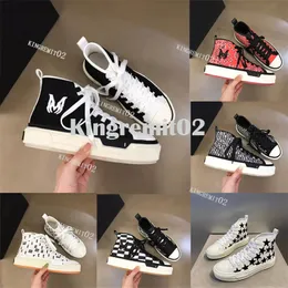 Tasarımcı Sneakers Stars Court Casual Ayakkabı Erkek Spor Sneaker Ma Court Skel Shoe Moda Yıldız Eğitmenleri Tuval Yüksek Üst Deri Sabahlar Platform Ayakkabı Ayakkabı