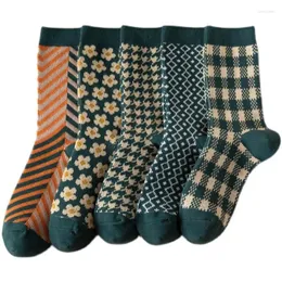 Chaussettes Style Harajuku pour femmes, vert forêt, pour japonais rétro, Plaid artistique, mi-longues, à empiler, automne