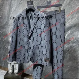 2023 Mens Ternos Blazers Western Clothing Designer Homens Clássico Carta Imprimir Blazer Outono Luxo Outwear Casaco Slim Fit Carta Vestido Terno Calças Fancy Terno para Meninos