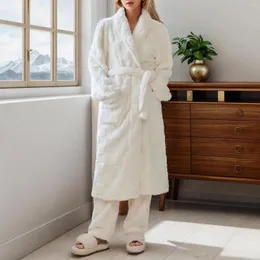 Homens sleepwear feminino manga longa robe com design em relevo xadrez confortável roupão quente loungewear conjunto para mulher pijamas