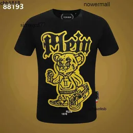 Plain Men High Phillip Plein Philipps Philipps T-shirt Designer designer Pleins Magliette Designer Uomo Pp T-shirt Hop Hip Classico Marchio BEAR Clothin 802