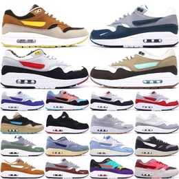 Classic Air One 87 Max 1 Running Shoes Mens Women Designer Sean Wotherspoon Patta Monarch Travis Cactus Jack Baroque Brown Anniversary Royal Red Trainer Sneake