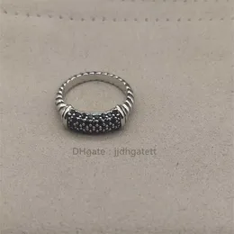 Роскошное обручальное кольцо Дизайнерские кольца Кабельная витая линия Черный белый камень Стек стерлингового серебра 925 пробы с кольцами с бриллиантами Pav