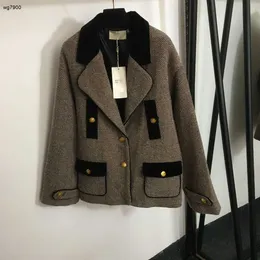 Designer Women Coat Långärmdjockad bomullsövervån Vintermode Högkvalitativ damdekoration Jacka 06 december Nya ankomster