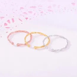 Anéis de cluster banhados a prata torcido anel de abertura superfície lisa estudante menina adequado para festa de casamento feminino jóias presentes