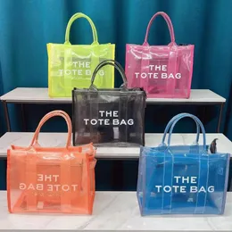 Sacs fourre-tout transparents d'été pour femmes de créateurs 2022 Nouveaux sacs à main de grande capacité de couleur gelée en PVC avec bandoulière Beach Bag308v