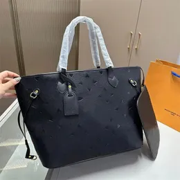 Women Luxurys Designers Crossbody bag KADAR Leather Womens Handbags Wallet Bag Shoulder Bags Shopping Tote Pruse Tassel Handbag 3 pieces set free ship