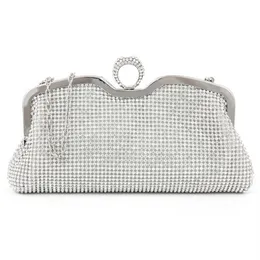 Nuove donne da donna Clutch Borse Diamonds Anello di dito sacchi da sera Crystal Wedding Borse da sposa borse per borsetta nera d'oro Silver258k